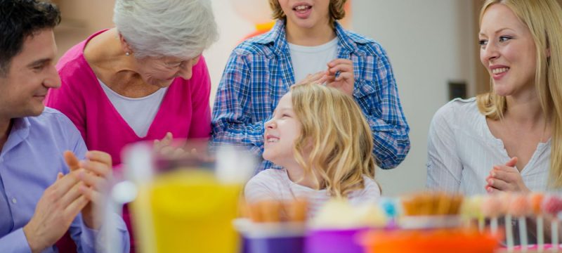 Hoe ga ik om met mijn ex op de verjaardagen van mijn kleinkinderen?